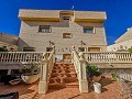 Immense villa à Petrer avec 4 étages in Alicante Dream Homes API 1122