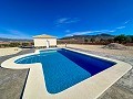 Neubauvillen mit Wow-Effekt in Pinoso in Alicante Dream Homes API 1122