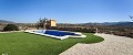 Superbe villa de 4 chambres et 3 salles de bain à Pinoso in Alicante Dream Homes API 1122