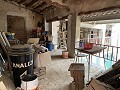 Amplia casa adosada con patio y garaje. in Alicante Dream Homes API 1122