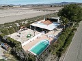 Schönes Haus mit 2 Schlafzimmern, Pool, Stadtwasser und Solarenergie in Alicante Dream Homes API 1122