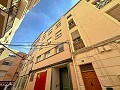 Belle maison de 3 étages située au centre d'Almansa in Alicante Dream Homes API 1122