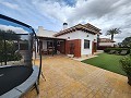 Villa urbaine de 3 chambres à distance de marche de Monovar avec piscine commune et courts de padel in Alicante Dream Homes API 1122