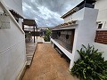Stadtvilla mit 3 Schlafzimmern, nur wenige Gehminuten von Monovar entfernt, mit Gemeinschaftspool und Padelplätzen in Alicante Dream Homes API 1122