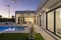 Villas indépendantes modernes avec piscine privée, 3 chambres, 2 salles de bains sur terrain de 550 m2 in Alicante Dream Homes API 1122