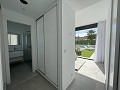 Villas indépendantes modernes avec piscine privée, 3 chambres, 2 salles de bains sur terrain de 550 m2 in Alicante Dream Homes API 1122