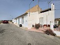 Stadthaus mit 3 Schlafzimmern und 2 Bädern zur Modernisierung in Barinas in Alicante Dream Homes API 1122