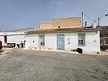 Maison urbaine de 3 chambres et 2 salles de bains à moderniser à Barinas in Alicante Dream Homes API 1122