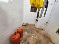3 Bedroom, 2 bathroom urban house for modernising in Barinas in Alicante Dream Homes API 1122
