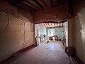 Maison de campagne spacieuse de 8 pièces à rénover à Yecla in Alicante Dream Homes API 1122