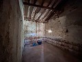 Maison de campagne spacieuse de 8 pièces à rénover à Yecla in Alicante Dream Homes API 1122