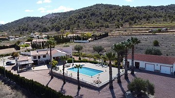 Villa met fantastisch uitzicht in Pinoso